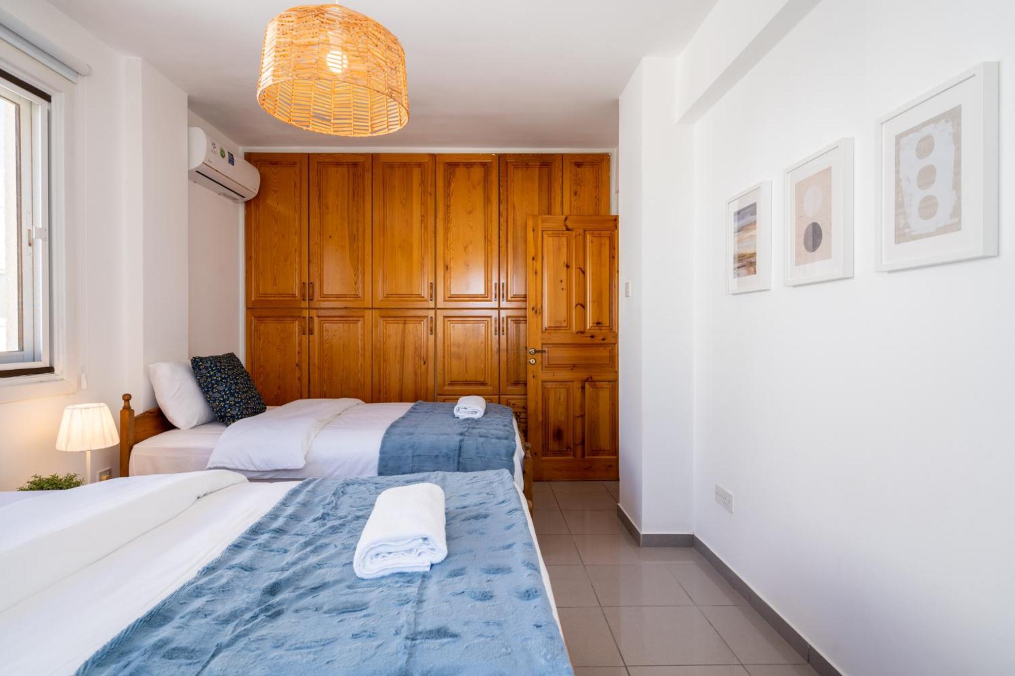 Jayde 2-Bedroom Apartment In Larnaca Buitenkant foto
