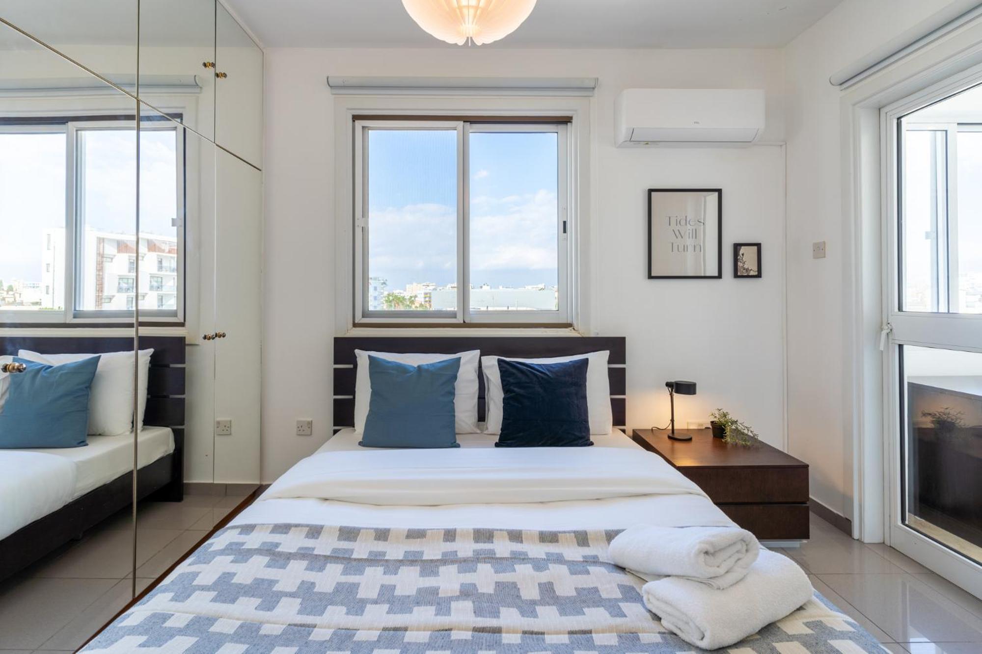 Jayde 2-Bedroom Apartment In Larnaca Buitenkant foto